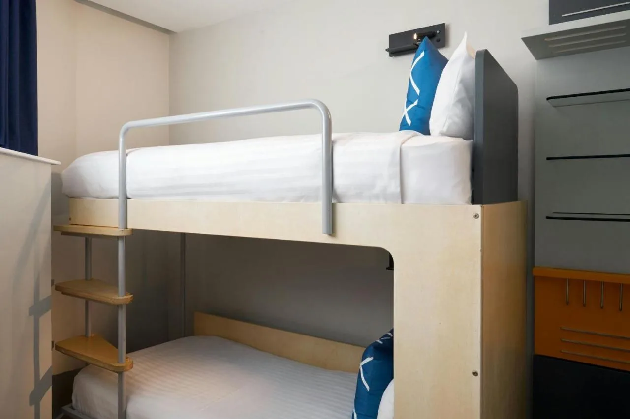Efficient Room with Two Twin Bunk Beds